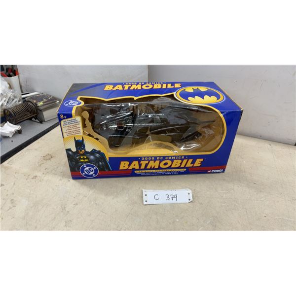 Corgi 2000 DC Comics Batmobile 1:18 Scale Die-Cast Vehicle with Translucent Hood