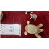 Image 4 : Set of Three Hand-Painted Ceramic Turtle Figurines and Ceramic Bowl with Blue Rim