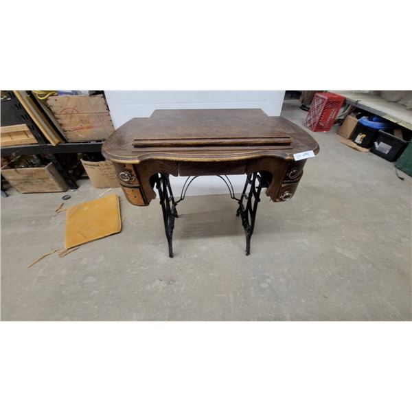 Antique Oak Treadle Sewing Machine Cabinet with Cast Iron Base, Late 19th Century No Head