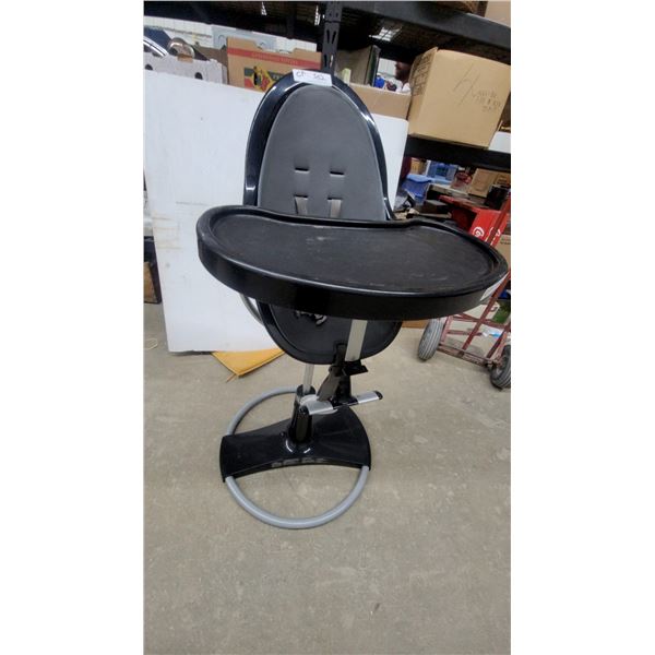 Bloom Fresco High Chair with Black Frame, Gray Seat Insert, Tray, and Five-Point Harness