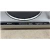 Image 5 : Hitachi HT-45 Direct Drive Turntable, 120 Volt, 60 Hz, 6 Watt, Made in Japan