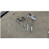 Image 4 : Community Silver Plate Flatware Set in Wooden Chest with Steak Knives and More