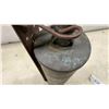 Image 3 : Safegun VL Type No. 2 Carbon Tetrachloride Fire Extinguisher with Mounting Bracket