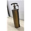 Image 4 : Safegun VL Type No. 2 Carbon Tetrachloride Fire Extinguisher with Mounting Bracket