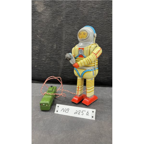 Schilling Reproduction of Nokia Eastman Astronaut Robot Battery-Operated Remote Control Tin