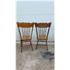 Image 3 : Set of Six Antique Press-Back Spindle Chairs with Carved Crest Rails and Turned Legs