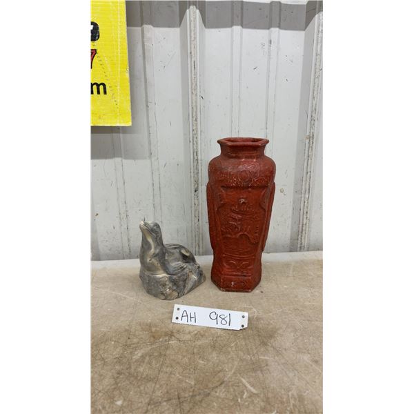 Octagonal Ceramic Vase and Carved Seal Soapstone