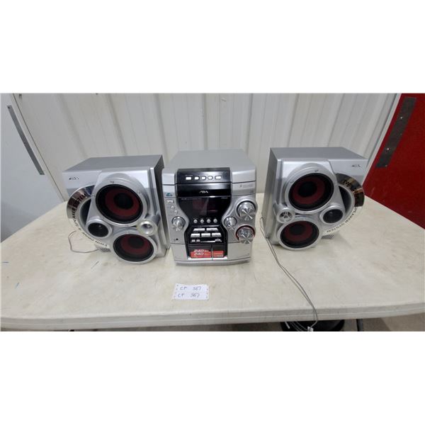 Aiwa CX-NA303 Mini Hi-Fi Stereo System with 3-Disc Changer and Twin Drive Speakers