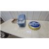 Image 1 : Mobicool T20 DC Portable Thermo-Electric Cooler and Corona Extra Bottle Cap Sign