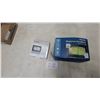 Image 1 : Garmin Nüvi 1390T and Magellan RoadMate 9416T-LM 7" GPS Navigators