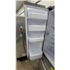 Image 10 : Samsung Stainless Steel French Door Refrigerator with Bottom Freezer Drawer 70 x 32 x 27"