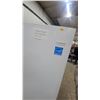Image 2 : Frigidaire Energy Star Certified Upright Freezer 67 x 34 x 28"