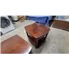 Image 7 : Three-Piece Wooden Living Room Table Set with Coffee Table 21 x 28 x 48" and Two End Tables
