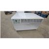 Image 1 : Arctic King MIDAC 809M-9CA 10,000 BTU 115V In-Wall Air Conditioner
