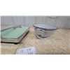 Image 3 : Vintage TECO Mint Green Bathroom Scale with Chrome Trim and Enamel Colander