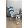 Image 4 : Pair of Blue and White Striped Folding Beach Chairs with White Frames and Grocery Cart