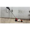 Image 1 : Craftsman Heavy-Duty Electric Edger/Trimmer, Model 900.270960, 120V, 8A, 960W