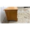 Image 3 : Wooden Cedar Hope Chest with Faux Drawer Front, 21 x 18 x 40"