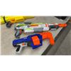 Image 6 : Nerf Fortnite AR-L Dart Blaster with Assorted Nerf Blasters and Slingshots