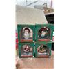 Image 2 : Christmas Decor Lot:Dickens Collectables Light Up House, Lumière 1998 Hand-Blown Glass Santa