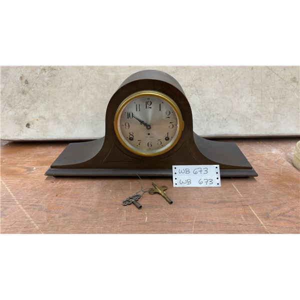 Seth Thomas 8-Day Time and Strike Mantel Clock with Arched Wood Case and Keys