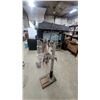 Image 2 : Delta 16 1/2" Floor-Standing Drill Press with Drill Press Vise