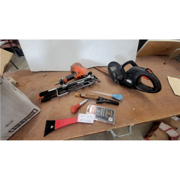 Paslode PF350S PowerMaster Plus Pneumatic Framing Nailer Elec Hedge Trimmer Plus