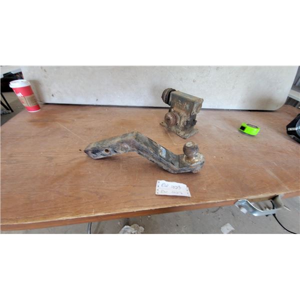 Reese Towpower Trailer Hitch Ball Mount Drawbar and Hyd.Angle Drive