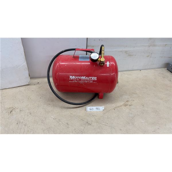 MotoMaster 3 Gallon Portable Air Tank with Pressure Gauge and Air Hose