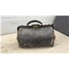 Image 2 : Vintage Leather Doctor's Gladstone Bag and Hugo Quad Cane