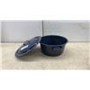 Image 2 : Cast Iron Fry Pan, 4 Piece Enamel Cookware Set