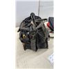 Image 12 : New 8' x 8' Welding Blanket, Welding Gloves, Goggles, Tool Bags