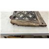 Image 4 : Greenhouse Collection Garden Bench Back Panel with Cast Iron Lattice and Tulip Ceramic Tile