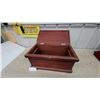 Image 5 : Mahogany Chest with Brass Corner Protectors and Front Latch 11 x 22 x 12"