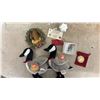 Image 2 : Red Rose Tea Centennial Blend Tin, Georgia Tray, Wind Chime, Ty Beanie Geese, Thread and More