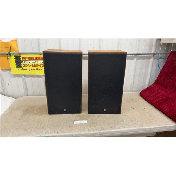 Pair of Yamaha Speakers
