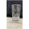 Image 5 : Assorted Glassware: (8) Frosted Snowflake Tumblers & (8) Game Bird Glasses