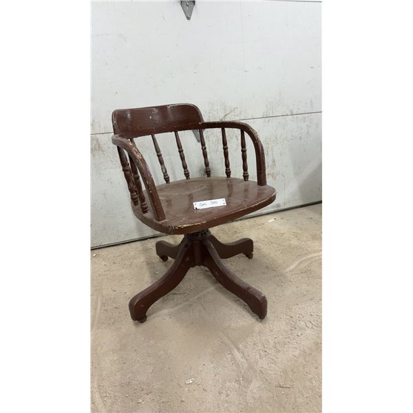 Vintage Wood Swivel Office Chair with Spindle Back & Arms, 4-Leg Base with Casters
