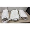 Image 5 : Three White Tarps with Grommets, 6 x 10 Feet