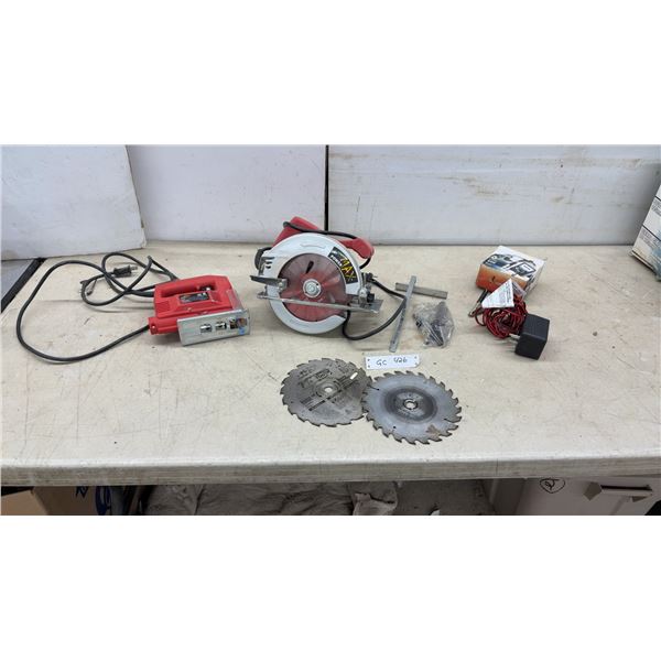 MotoMaster 1A-12V Battery Charger, Model CT-1, for Lead-Acid Batteries