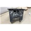 Image 5 : Black Plastic Glove Box & Two Wood Slices