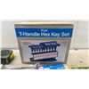 Image 2 : 10-Piece T-Handle Hex Key Set, Ratchet, Screwdriver Bit Set, Multimeter, Tape Measures and More
