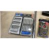Image 4 : 10-Piece T-Handle Hex Key Set, Ratchet, Screwdriver Bit Set, Multimeter, Tape Measures and More
