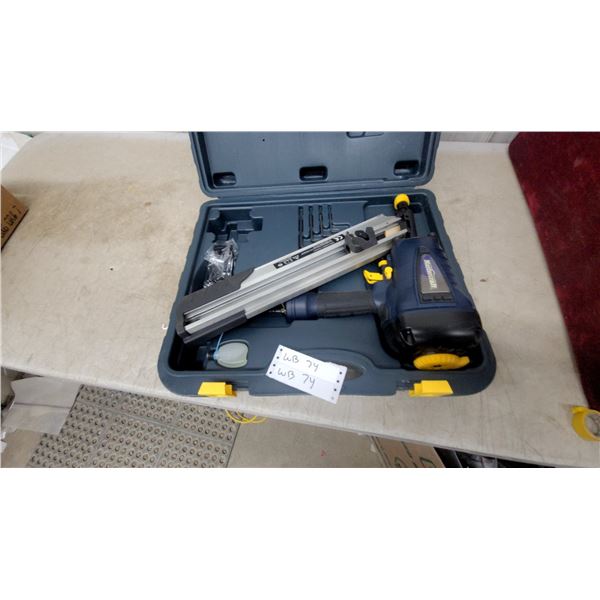 Mastercraft Pneumatic Framing Nailer,with Case and Accessories