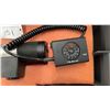 Image 3 : Sunpak SLF995 Flash Unit, Quick Charger Type QBC-1, & Camera Mount in Case