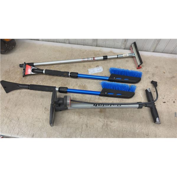 Raleigh Bike Floor Pump, Telescoping Window Squeegee and 2 Snow Brushes With Ice Scrapers
