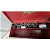Image 2 : Blackhawk Wrench Set in Metal Toolbox with 3/4" Sockets, Wrenches, Adjustable Wrenches and More