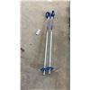Image 7 : Fischer Cut 70 Skis with Salomon 727 Bindings & Scott Ski Poles