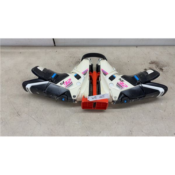 Salomon SX 92 Equipe Ski Boots (Size 325) with Boot Carrier
