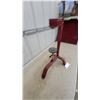 Image 4 : Manual Lever-Action Floor-Style Bottle Capper